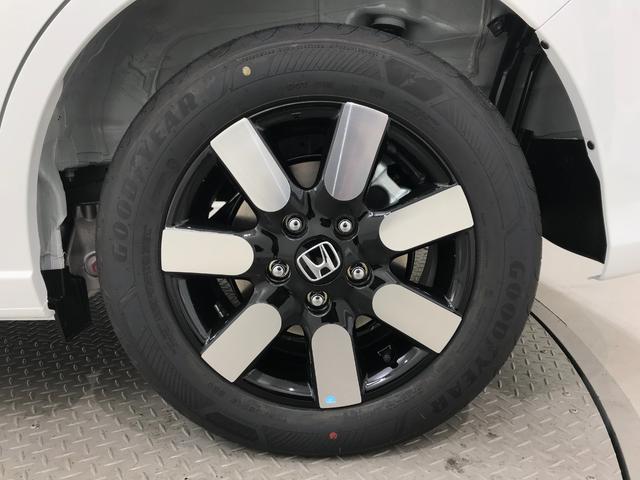 フリード エアー　ＥＸ　登録済未使用車　シートヒーター　アダプティブクルーズ　後席サーキュレーター　衝突軽減ブレーキ　両側電動スライドドア　６人乗り　純正アルミホイール　ホンダセンシング　ＬＥＤライト　コーナーセンサー（30枚目）