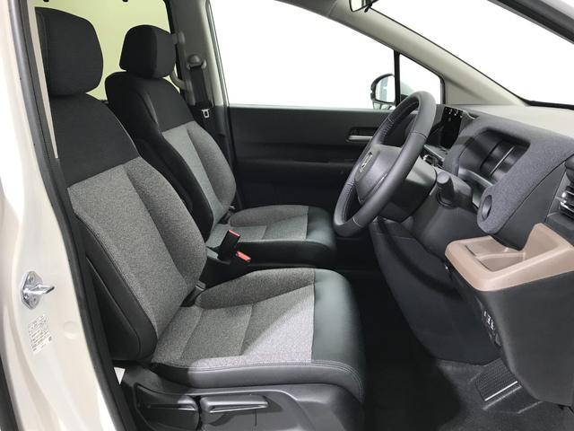 フリード エアー　ＥＸ　登録済未使用車　シートヒーター　アダプティブクルーズ　後席サーキュレーター　衝突軽減ブレーキ　両側電動スライドドア　６人乗り　純正アルミホイール　ホンダセンシング　ＬＥＤライト　コーナーセンサー（31枚目）