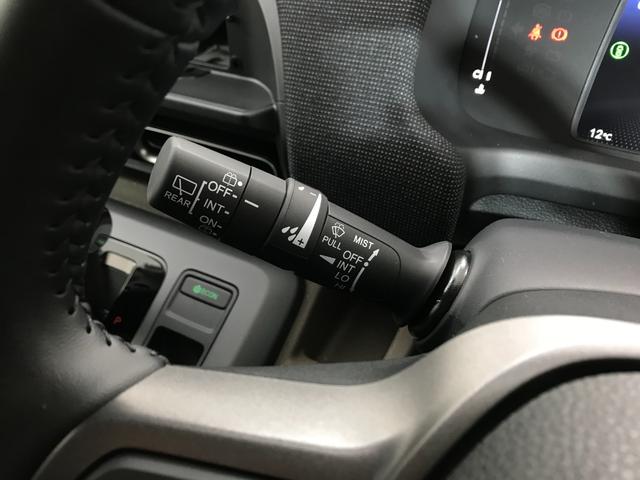 フリード エアー　ＥＸ　登録済未使用車　シートヒーター　アダプティブクルーズ　後席サーキュレーター　衝突軽減ブレーキ　両側電動スライドドア　６人乗り　純正アルミホイール　ホンダセンシング　ＬＥＤライト　コーナーセンサー（48枚目）