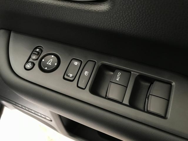 フリード エアー　ＥＸ　登録済未使用車　シートヒーター　アダプティブクルーズ　後席サーキュレーター　衝突軽減ブレーキ　両側電動スライドドア　６人乗り　純正アルミホイール　ホンダセンシング　ＬＥＤライト　コーナーセンサー（36枚目）