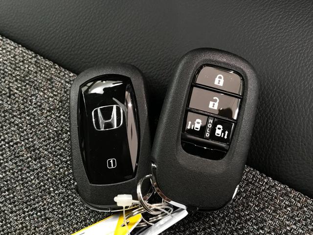 フリード エアー　ＥＸ　登録済未使用車　シートヒーター　アダプティブクルーズ　後席サーキュレーター　衝突軽減ブレーキ　両側電動スライドドア　６人乗り　純正アルミホイール　ホンダセンシング　ＬＥＤライト　コーナーセンサー（37枚目）