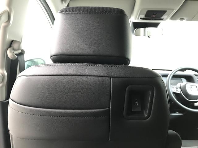 フリード エアー　ＥＸ　登録済未使用車　シートヒーター　アダプティブクルーズ　後席サーキュレーター　衝突軽減ブレーキ　両側電動スライドドア　６人乗り　純正アルミホイール　ホンダセンシング　ＬＥＤライト　コーナーセンサー（63枚目）