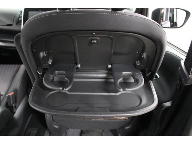 セレナ ハイウェイスター　ＶセレクションＩＩ　社外メモリーナビ　フリップダウンモニター　プロパイロット　アラウンドビューモニター　ＥＴＣ　前後ドライブレコーダー　アダプティブクルーズ　衝突軽減ブレーキ　車線逸脱警報（49枚目）