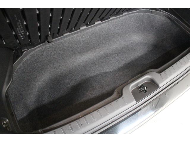 セレナ ハイウェイスター　ＶセレクションＩＩ　社外メモリーナビ　フリップダウンモニター　プロパイロット　アラウンドビューモニター　ＥＴＣ　前後ドライブレコーダー　アダプティブクルーズ　衝突軽減ブレーキ　車線逸脱警報（58枚目）