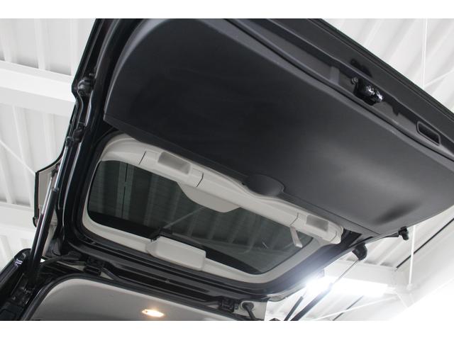 セレナ ハイウェイスター　ＶセレクションＩＩ　社外メモリーナビ　フリップダウンモニター　プロパイロット　アラウンドビューモニター　ＥＴＣ　前後ドライブレコーダー　アダプティブクルーズ　衝突軽減ブレーキ　車線逸脱警報（63枚目）