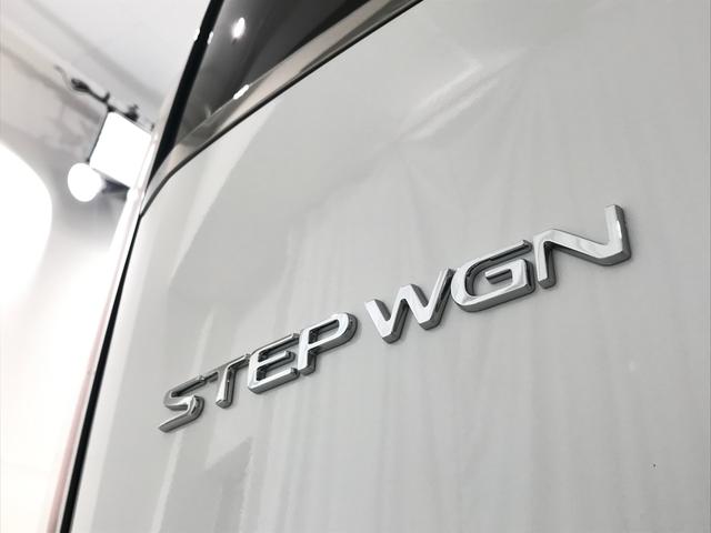 ステップワゴン スパーダ　登録済未使用車　シートヒーター　両側電動スライドドア　ＬＥＤライト　純正アルミホイール　衝突軽減ブレーキ　アダプティブクルーズコントロール　ブラインドスポットインフォメーション（15枚目）