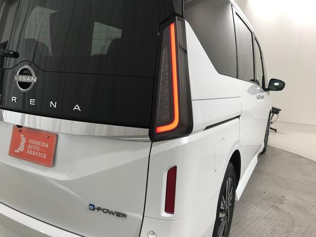 セレナ ｅ－パワー　ハイウェイスターＶ　登録済未使用車　１２．３型日産コネクトナビ　アラウンドビューモニター　ＥＴＣ２．０　アラウンドビューモニター　インテリジェントルームミラー　前後ドライブレコーダー　プロパイロット　ＬＥＤライト（13枚目）