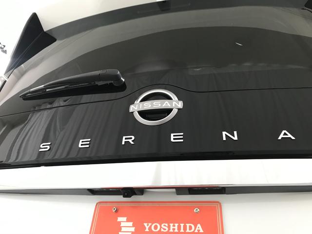 セレナ ｅ－パワー　ハイウェイスターＶ　登録済未使用車　１２．３型日産コネクトナビ　アラウンドビューモニター　ＥＴＣ２．０　アラウンドビューモニター　インテリジェントルームミラー　前後ドライブレコーダー　プロパイロット　ＬＥＤライト（18枚目）