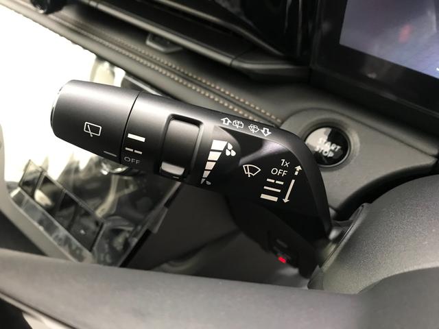 セレナ ｅ－パワー　ハイウェイスターＶ　登録済未使用車　１２．３型日産コネクトナビ　アラウンドビューモニター　ＥＴＣ２．０　アラウンドビューモニター　インテリジェントルームミラー　前後ドライブレコーダー　プロパイロット　ＬＥＤライト（51枚目）