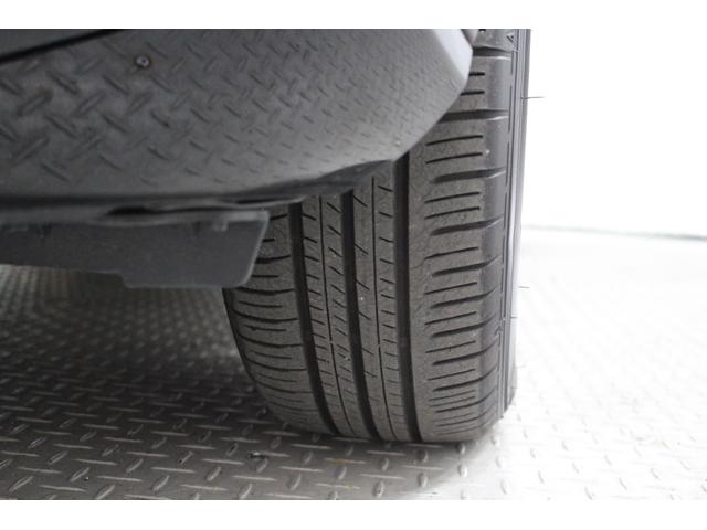 シエンタ ハイブリッドＺ　ディスプレイオーディオプラス　パノラミックビューモニター　天井サーキュレーター　運転席助手席シートヒーター　ＥＴＣ２．０　衝突軽減ブレーキ　レーダークルーズコントロール　車線逸脱防止機能（14枚目）