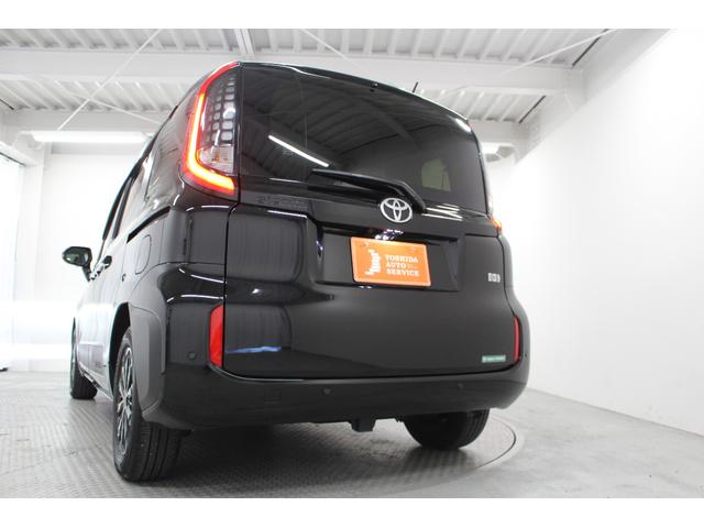 シエンタ ハイブリッドＺ　ディスプレイオーディオプラス　パノラミックビューモニター　天井サーキュレーター　運転席助手席シートヒーター　ＥＴＣ２．０　衝突軽減ブレーキ　レーダークルーズコントロール　車線逸脱防止機能（17枚目）