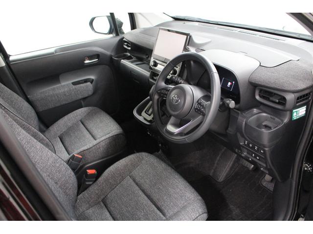 シエンタ ハイブリッドＺ　ディスプレイオーディオプラス　パノラミックビューモニター　天井サーキュレーター　運転席助手席シートヒーター　ＥＴＣ２．０　衝突軽減ブレーキ　レーダークルーズコントロール　車線逸脱防止機能（28枚目）