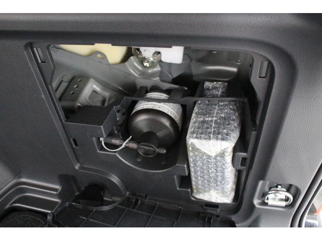 シエンタ ハイブリッドＺ　ディスプレイオーディオプラス　パノラミックビューモニター　天井サーキュレーター　運転席助手席シートヒーター　ＥＴＣ２．０　衝突軽減ブレーキ　レーダークルーズコントロール　車線逸脱防止機能（64枚目）