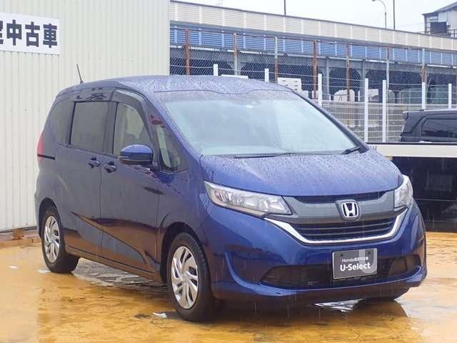 G・ホンダセンシング オーディオレス リヤカメラ付き ETC 両側パワースライドドア スマートキー 3列シート オートエアコン 追突軽減ブレーキ(7枚目)