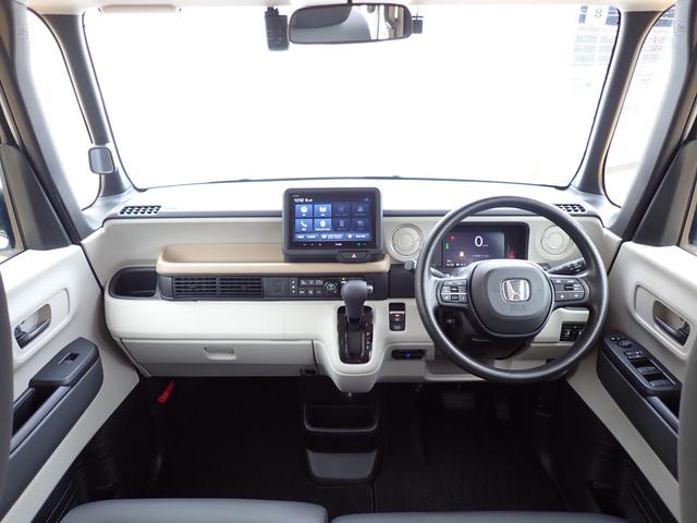 Ｎ－ＢＯＸ ベースグレード　元試乗車　禁煙　スマホ連携８インチ純正ディスプレイオーディオ　両側電動スライド　前ドラレコ　オートリトラミラー　Ｒカメラ　ＥＴＣ　衝突軽減ブレーキ　前後障害物センサ　ホンダコネクト　サイドエアバッグ（7枚目）