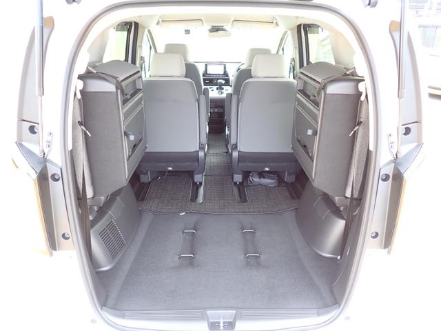 フリード エアー　純正ナビ　フルセグ　Ｒカメラ　ＥＴＣ（28枚目）