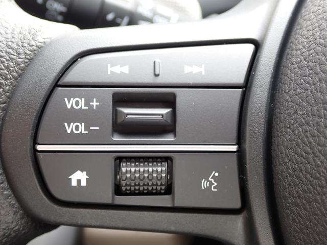 フリード エアー　純正ナビ　フルセグ　Ｒカメラ　ＥＴＣ（32枚目）