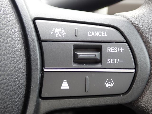 フリード エアー　純正ナビ　フルセグ　Ｒカメラ　ＥＴＣ（33枚目）