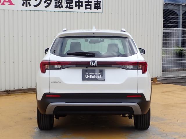 ＷＲ－Ｖ Ｚ＋　ワンオーナー車　純正ナビ　フルセグ　Ｒカメラ　ＥＴＣ　前後ドラレコ　前後誤発進抑制機能　衝突軽減ブレーキ　ＢＴ　障害物センサー　アームレスト　ＥＴＣ２．０　フォグライト　ＵＳＢ　ホンダコネクト（19枚目）