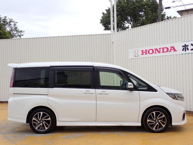 ステップワゴンスパーダ スパーダ・クールスピリットホンダセンシング　１オーナー　禁煙　７人乗り　１０インチ純正ナビ　用品Ｆロアガーニッシュ　前後ドラレコ　用品ＵＳＢチャージャー２口　ＴＶキット　Ｒカメラ　ＥＴＣ　両側電動スライドドア　シートヒーター　トリプルエアコン（18枚目）