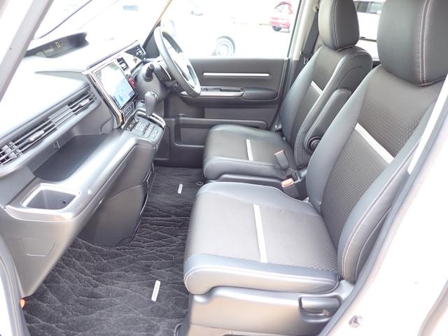 ステップワゴンスパーダ スパーダ・クールスピリットホンダセンシング　１オーナー　禁煙　７人乗り　１０インチ純正ナビ　用品Ｆロアガーニッシュ　前後ドラレコ　用品ＵＳＢチャージャー２口　ＴＶキット　Ｒカメラ　ＥＴＣ　両側電動スライドドア　シートヒーター　トリプルエアコン（24枚目）