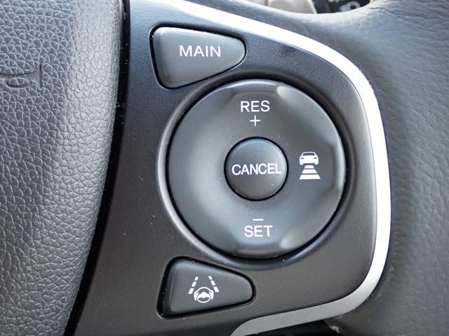 ステップワゴンスパーダ スパーダホンダセンシング 禁煙車 純正7インチナビ フルセグ DVD再生 BT USB 衝突軽減ブレーキ 誤発進抑制 Rカメラ ETC 純正アルミ 両側PSD サンシェード 前後ドラレコ TVキャンセラー ターボ パドルシフト(33枚目)