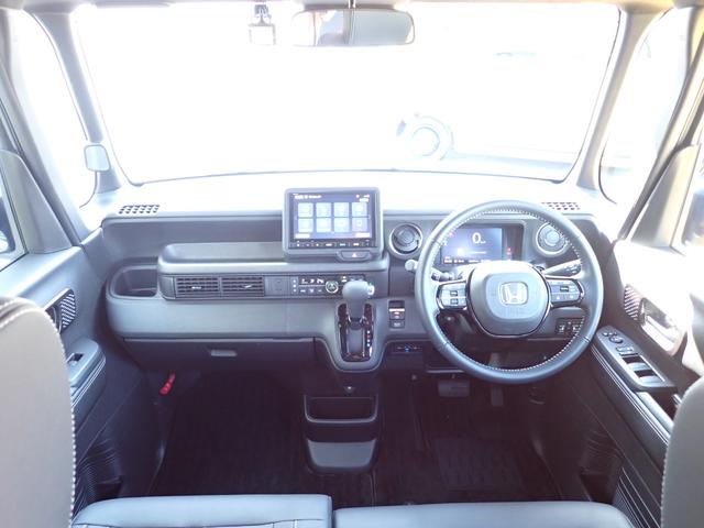 Ｎ－ＢＯＸカスタム コーディネートスタイル　ワンオーナー車　禁煙車　純正メモリーナビ　フルセグ　Ｂｌｕｅｔｏｏｔｈ　ＵＢＳ　バックカメラ　ＥＴＣ　前後ドラレコ　両側パワースライドドア　シートヒーター　オートリトラミラー　衝突軽減ブレーキ（6枚目）
