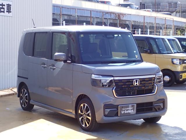 Ｎ－ＢＯＸカスタム コーディネートスタイル　ワンオーナー車　禁煙車　純正メモリーナビ　フルセグ　Ｂｌｕｅｔｏｏｔｈ　ＵＢＳ　バックカメラ　ＥＴＣ　前後ドラレコ　両側パワースライドドア　シートヒーター　オートリトラミラー　衝突軽減ブレーキ（18枚目）