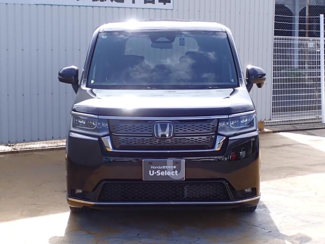 ステップワゴン ｅ：ＨＥＶスパーダ　純正ナビ　フルセグ　Ｒカメラ　ＥＴＣ　両側電動スライドドア　ドライブレコーダー前　電子パーキング　オットマン　シートバックテーブル　障害物センサー　サンシェード　ＴＶジャック　ホンダコネクト（12枚目）