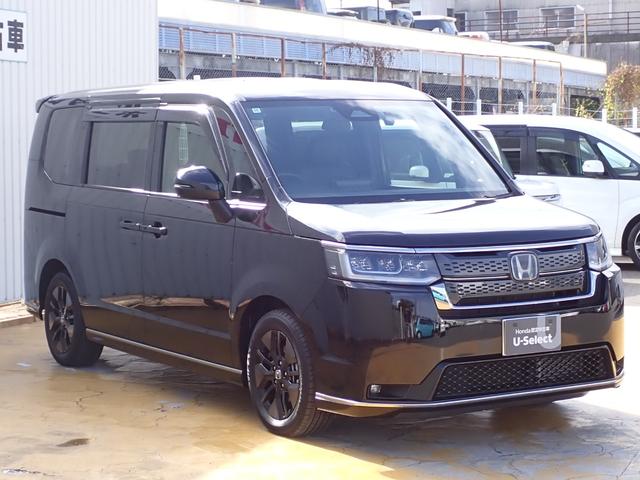 ステップワゴン ｅ：ＨＥＶスパーダ　純正ナビ　フルセグ　Ｒカメラ　ＥＴＣ　両側電動スライドドア　ドライブレコーダー前　電子パーキング　オットマン　シートバックテーブル　障害物センサー　サンシェード　ＴＶジャック　ホンダコネクト（13枚目）