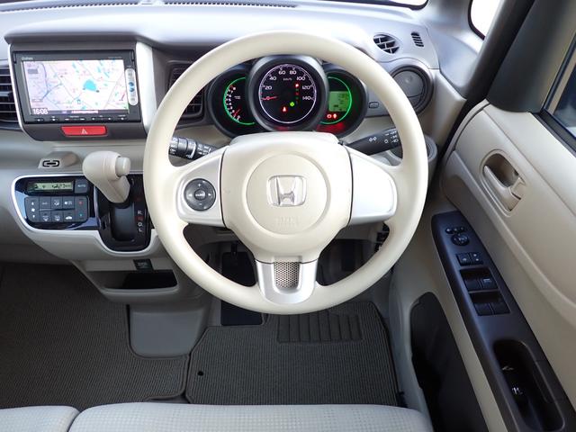 Ｎ－ＢＯＸ Ｇ・Ｌパッケージ　純正メモリーナビ　ＤＶＤ再生　Ｒカメラ　ＥＴＣ　左パワースライド　ドアハンドルＰＴ　ドアバイザー　ＵＳＢ接続ジャック　アームレスト　リア席サンシェード　ホンダあんしんパッケージ（25枚目）