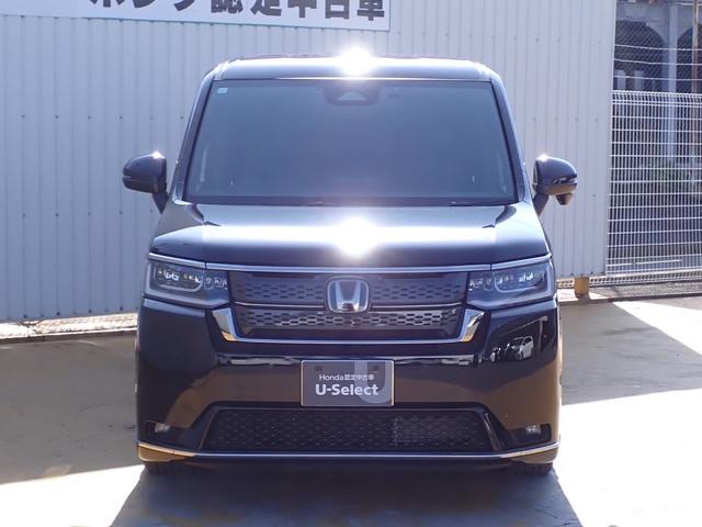 ステップワゴン ｅ：ＨＥＶスパーダ　純正ナビ　フルセグ　Ｒカメラ　ＥＴＣ　ワンオーナー　禁煙車　シートヒーター　障害物センサー　電格ミラー　ＬＥＤライト　フォグライト　衝突軽減ブレーキ　ＤＶＤ再生　ＣＤ録音　ＵＳＢ　電子パーキング（16枚目）