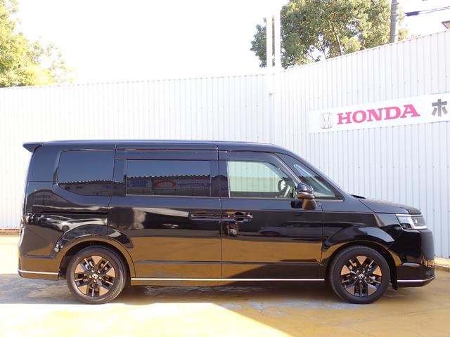 ステップワゴン ｅ：ＨＥＶスパーダ　純正ナビ　フルセグ　Ｒカメラ　ＥＴＣ　ワンオーナー　禁煙車　シートヒーター　障害物センサー　電格ミラー　ＬＥＤライト　フォグライト　衝突軽減ブレーキ　ＤＶＤ再生　ＣＤ録音　ＵＳＢ　電子パーキング（18枚目）