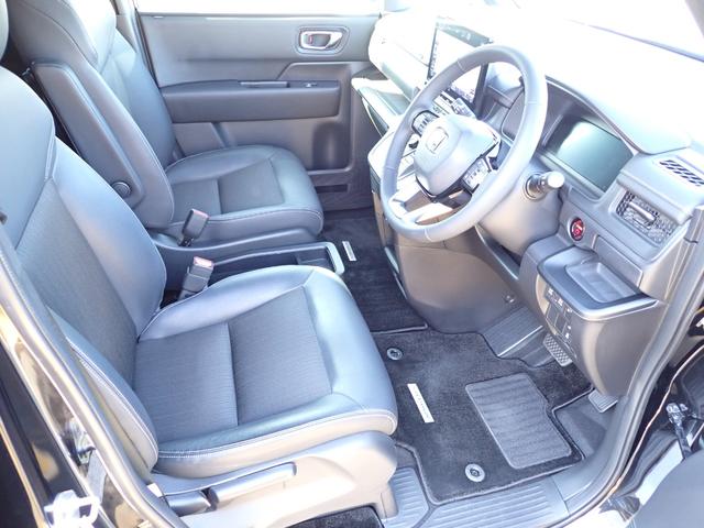 ステップワゴン ｅ：ＨＥＶスパーダ　純正ナビ　フルセグ　Ｒカメラ　ＥＴＣ　ワンオーナー　禁煙車　シートヒーター　障害物センサー　電格ミラー　ＬＥＤライト　フォグライト　衝突軽減ブレーキ　ＤＶＤ再生　ＣＤ録音　ＵＳＢ　電子パーキング（23枚目）