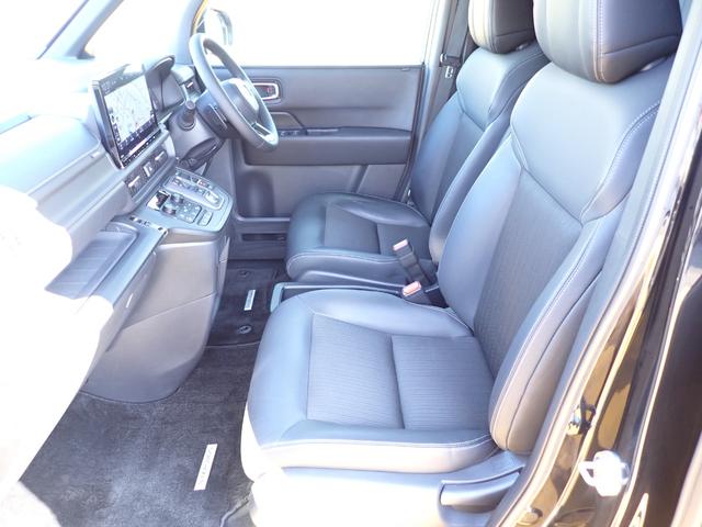 ステップワゴン ｅ：ＨＥＶスパーダ　純正ナビ　フルセグ　Ｒカメラ　ＥＴＣ　ワンオーナー　禁煙車　シートヒーター　障害物センサー　電格ミラー　ＬＥＤライト　フォグライト　衝突軽減ブレーキ　ＤＶＤ再生　ＣＤ録音　ＵＳＢ　電子パーキング（24枚目）