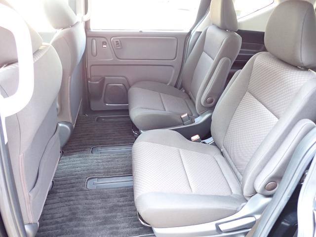 フリード Ｇ　当社元レンタカー　禁煙　６人乗　９インチ純正ナビ　両側電動スライド　前ドラレコ　ＥＴＣ　Ｒカメラ　　誤発進抑制機能　衝突軽減ブレーキ　シートヒーター　オートリトラミラー　ＵＳＢ　ＢＴ　ＤＶＤ　ＣＤ録音（24枚目）