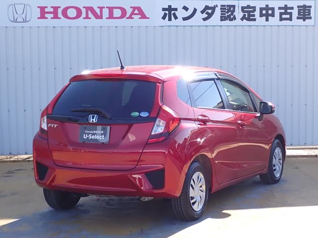 フィット １３Ｇ・Ｆコンフォートエディション　１オーナー　禁煙　７インチ純正ナビ　Ｒカメラ　ＥＴＣ　シートヒーター　オートリトラミラー　衝突軽減ブレーキ　プライバシーガラス　フルセグ　ＤＶＤ再生　ＢＴ　アームレスト　スマートキー　サイドエアバッグ（16枚目）