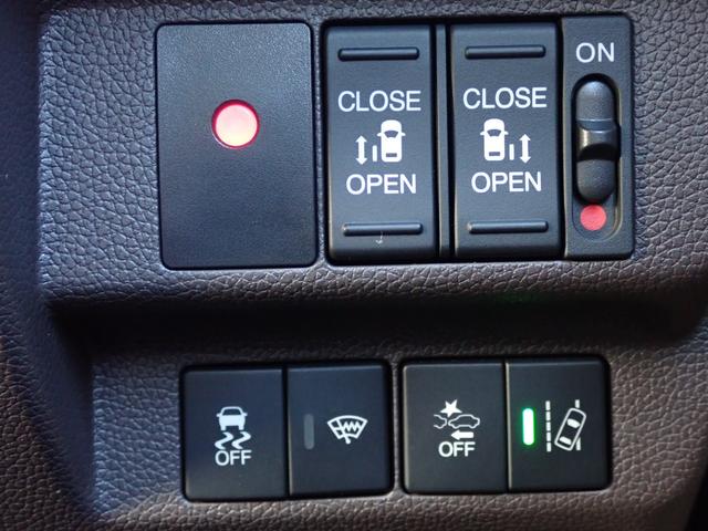 フリード Ｇ・ホンダセンシング　１オーナー　禁煙　６人乗り　７インチ純正ナビ　前後ドラレコ駐車録画　ＴＶキット　ＥＴＣ　両側電動スライドドア　ＤＶＤ　ＣＤ録音　ＢＴ　ＵＳＢ　シートヒーター　Ｒカメラ　オートライト　ヒーテッドミラー（11枚目）