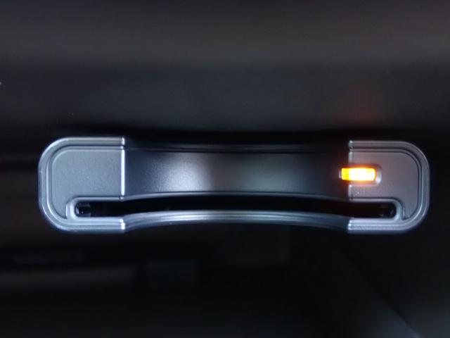 Ｎ－ＢＯＸ Ｌ・ターボ　１オーナー　禁煙　７インチ純正ナビ　両側電動スライド　前ドラレコ　ＴＶキット　Ｒカメラ　ＥＴＣ　シートヒーター　オートリトラミラー　テーブル　衝突被害軽減ブレーキ　ＵＳＢ　ＢＴ　ＤＶＤ　ＣＤ録音（9枚目）