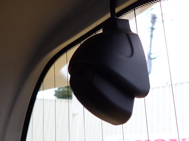 ステップワゴンスパーダ e:HEVスパーダG・EXホンダセンシング 1オーナー 禁煙 7人乗 10インチ純正ナビ 光のアイテムパッケージ 前後ドラレコ駐車時録画 TVキット Rカメラ ETC2.0 両側電動スライド シートヒーター テーブル オートリトラミラー(9枚目)