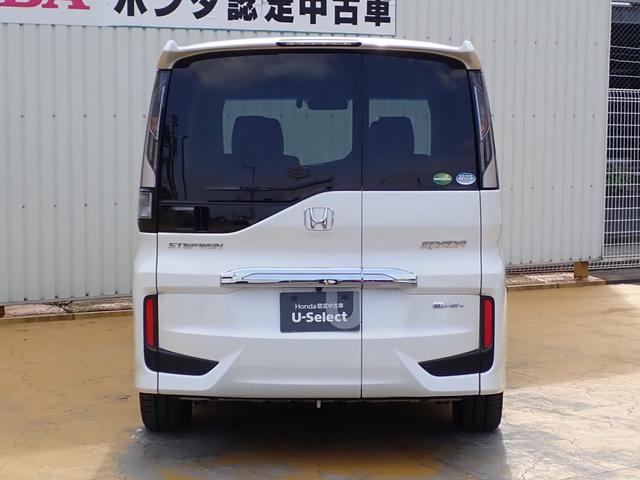 ステップワゴンスパーダ e:HEVスパーダG・EXホンダセンシング 1オーナー 禁煙 7人乗 10インチ純正ナビ 光のアイテムパッケージ 前後ドラレコ駐車時録画 TVキット Rカメラ ETC2.0 両側電動スライド シートヒーター テーブル オートリトラミラー(19枚目)