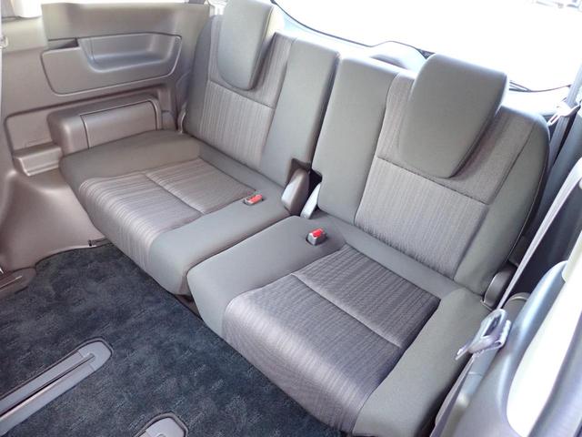 フリード Ｇ・ホンダセンシング　６人乗り　禁煙　７インチ純正ナビ　用品フロントグリル　前後ドラレコ　ＴＶキット　両側電動スライドドア　Ｒカメラ　ＥＴＣ　フルセグ　ＤＶＤ　ＢＴ　衝突軽減ブレーキ　誤発進抑制　ハロゲンヘッドライト（26枚目）