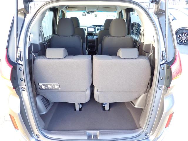 フリード Ｇ・ホンダセンシング　６人乗り　禁煙　７インチ純正ナビ　用品フロントグリル　前後ドラレコ　ＴＶキット　両側電動スライドドア　Ｒカメラ　ＥＴＣ　フルセグ　ＤＶＤ　ＢＴ　衝突軽減ブレーキ　誤発進抑制　ハロゲンヘッドライト（27枚目）