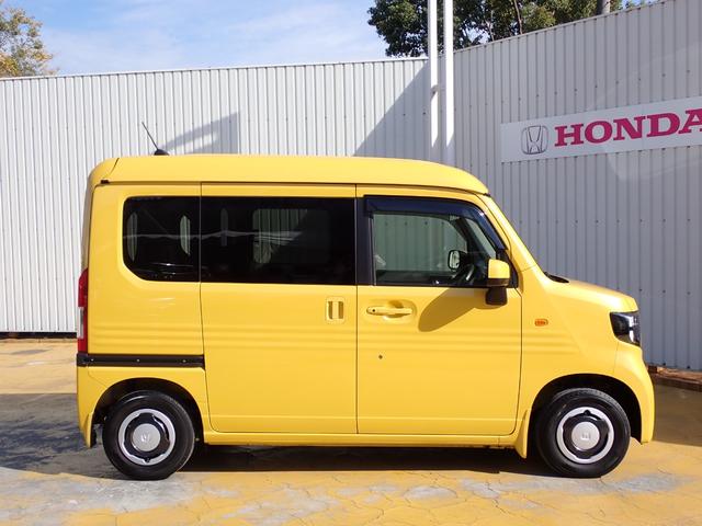 N-VAN+スタイル ファン 1オーナー 禁煙 8インチ純正ナビ 前ドラレコ 走行中TV ETC2.0 アームレストコンソール マッドガード 用品スピーカーツィーター CD録音 DVD再生 BT USB接続コード(15枚目)