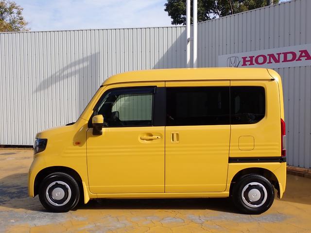 N-VAN+スタイル ファン 1オーナー 禁煙 8インチ純正ナビ 前ドラレコ 走行中TV ETC2.0 アームレストコンソール マッドガード 用品スピーカーツィーター CD録音 DVD再生 BT USB接続コード(19枚目)