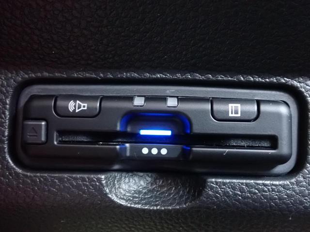 Ｎ－ＯＮＥ オリジナル　元試乗車　禁煙　８インチ純正ナビ　前ドラレコ　フルセグ　Ｒカメラ　ＥＴＣ　電子パーキング　ホンダセンシング　障害物センサ　サイドエアバッグ　ＬＥＤライト　オートライト　ハーフレザーシート　ＵＳＢ　ＢＴ（11枚目）