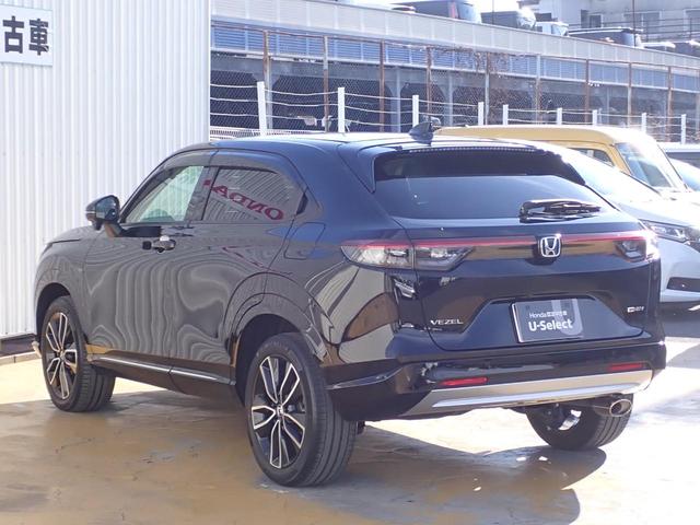 ヴェゼル ｅ：ＨＥＶＺ　１オーナー　禁煙　メーカー純正９インチナビ　フォグライト・サイドステップガーニッシュ　テールゲートスポイラー　ドアハンドルカバー　前後ドラレコ　ＴＶキット　エキパイフィニッシャー　ブラインドスポット（22枚目）