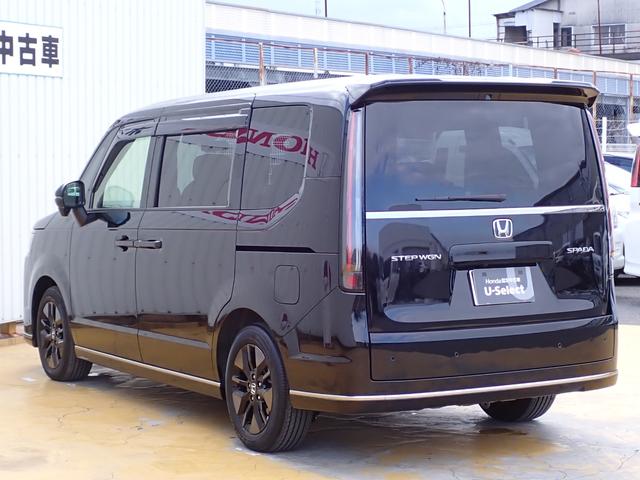 ステップワゴン スパーダ　純正９インチナビ　フルセグ　Ｒカメラ　ナビ連動ＥＴＣ　リア席１０インチモニター　左右パワースライドドア　ワンオーナー車　禁煙車　シートバックテーブル　リア席左右サンシェード　ドラレコ　ＴＶキット（22枚目）