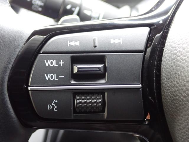 ステップワゴン スパーダ　純正９インチナビ　フルセグ　Ｒカメラ　ナビ連動ＥＴＣ　リア席１０インチモニター　左右パワースライドドア　ワンオーナー車　禁煙車　シートバックテーブル　リア席左右サンシェード　ドラレコ　ＴＶキット（33枚目）