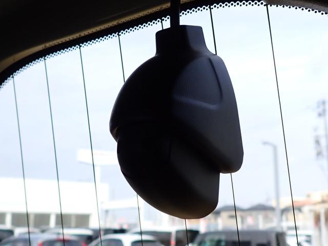 ステップワゴンスパーダ ｅ：ＨＥＶスパーダＧホンダセンシング　１オーナー　禁純　７人乗り　１０インチ純正ナビ　１１．６インチリアモニター　ドラレコ前後　ＴＶキット　ＥＴＣ２．０　両側電動スライドドア　オートリトラミラー　フルセグ　Ｒカメラ　ＵＳＢ　ＢＴ　ＣＤ録音（12枚目）